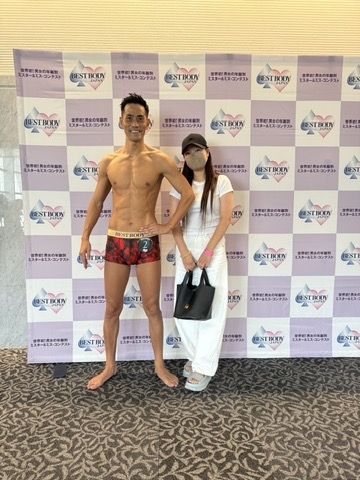ベストボディJAPAN大会後の記念撮影